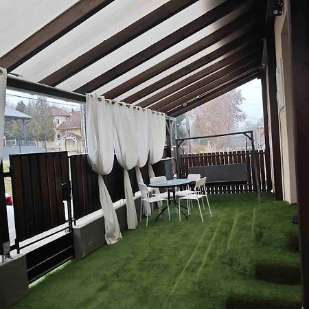 Lugas Apartman Miskolctapolca 2 Haloszoba Dezsa Es Jakuzzi Koezel A Barlangfuerdohoez Esterno foto