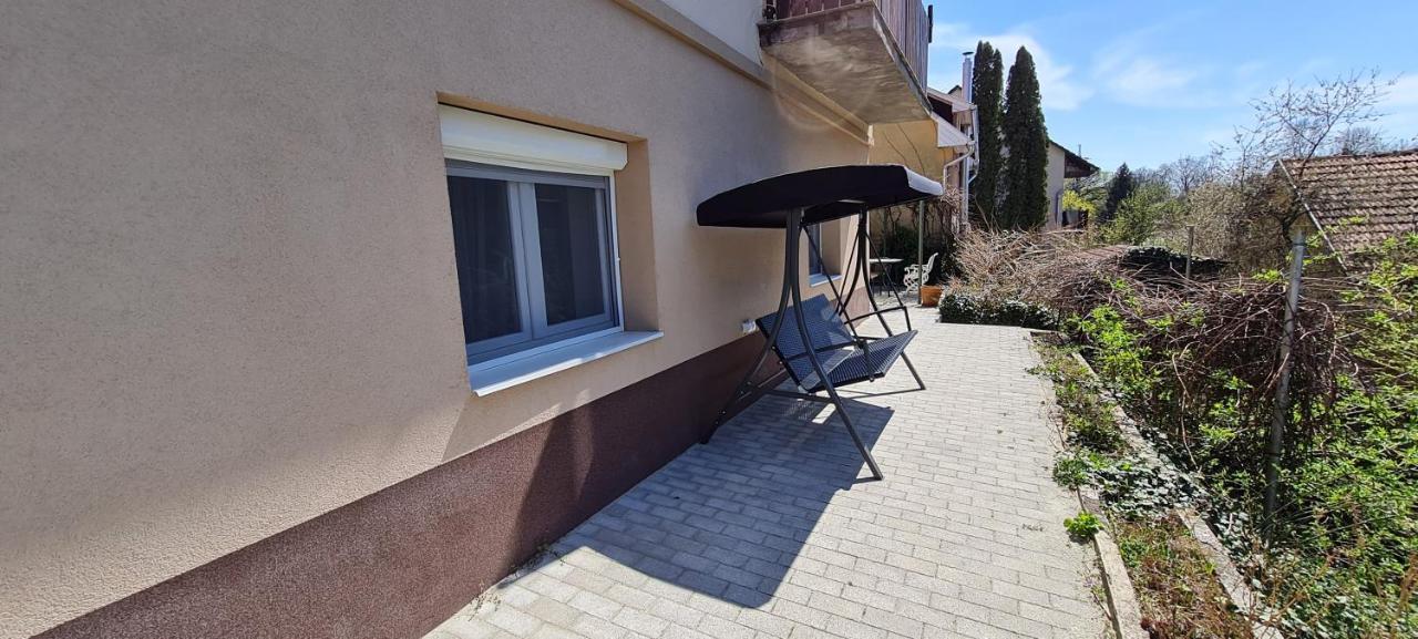 Lugas Apartman Miskolctapolca 2 Haloszoba Dezsa Es Jakuzzi Koezel A Barlangfuerdohoez Esterno foto