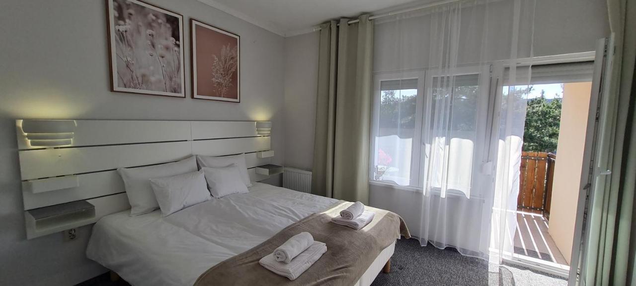 Lugas Apartman Miskolctapolca 2 Haloszoba Dezsa Es Jakuzzi Koezel A Barlangfuerdohoez Esterno foto