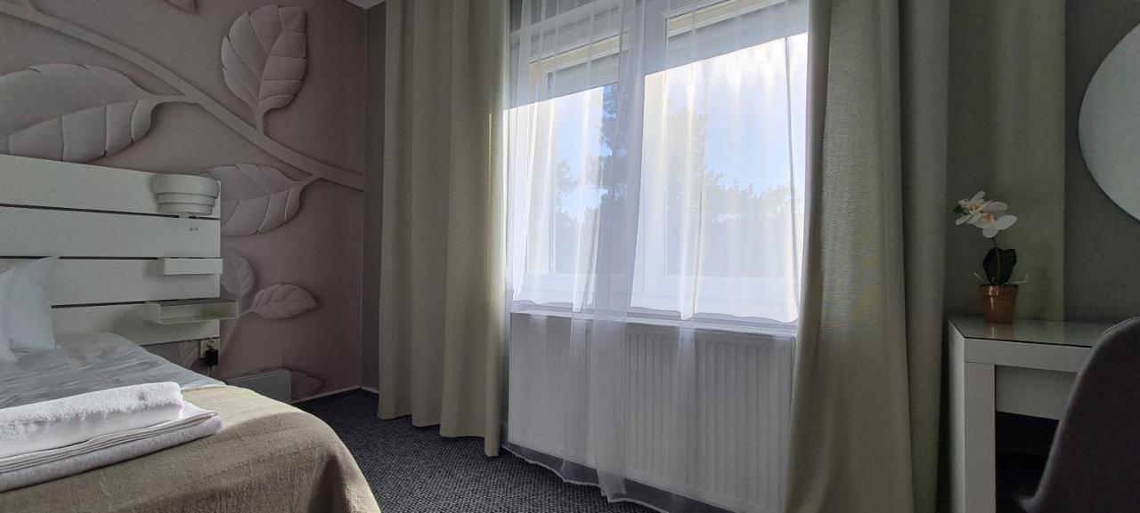 Lugas Apartman Miskolctapolca 2 Haloszoba Dezsa Es Jakuzzi Koezel A Barlangfuerdohoez Esterno foto